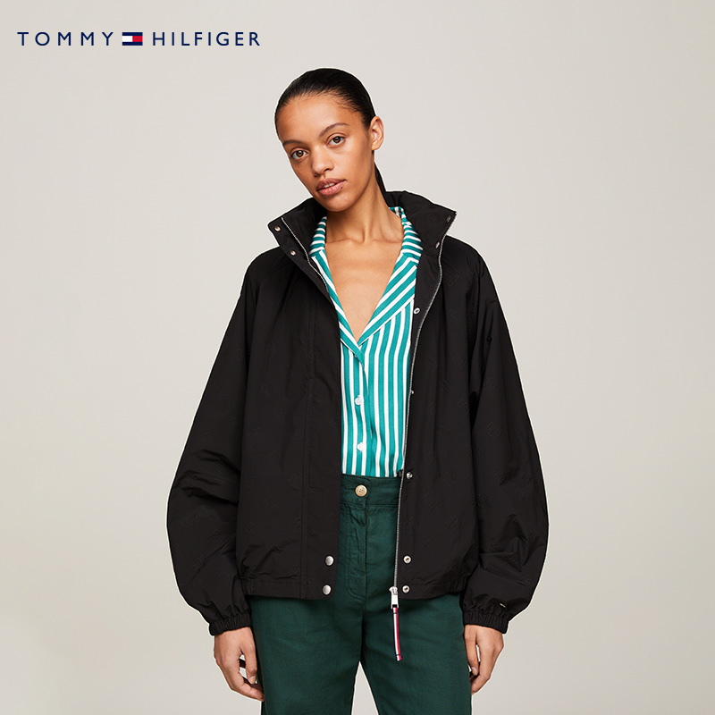 【李沁同款】Tommy 24新款春夏女可收纳帽运动宽松轻薄外套41554-图1