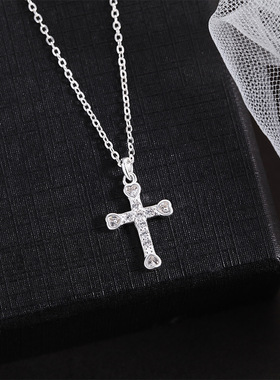 S999银项链女镶钻爱心十字架