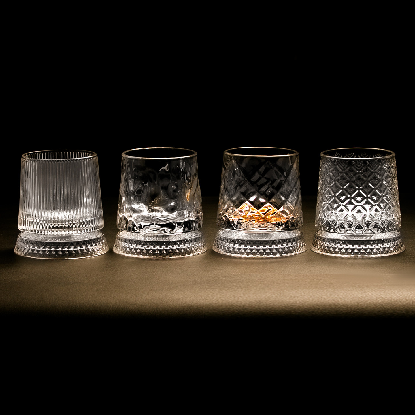 麦卡伦古典水晶玻璃旋转威士忌酒杯家用创意转转杯子高级感洋酒杯,淘宝优惠券,粉丝福利购,淘宝优惠卷