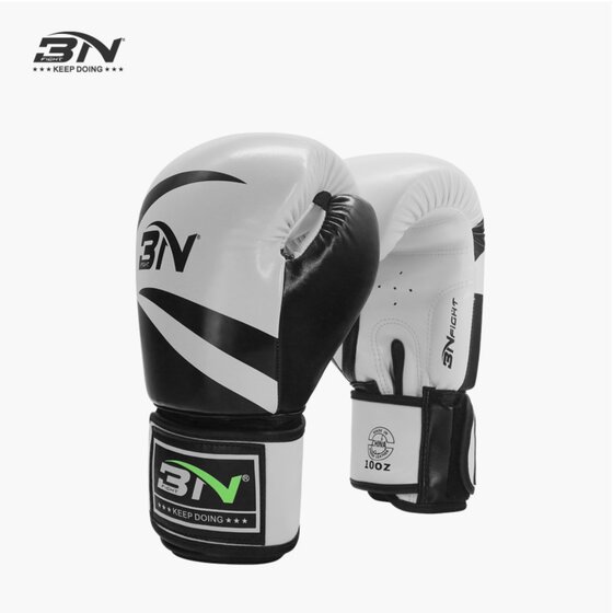 Adult professional boxing gloves