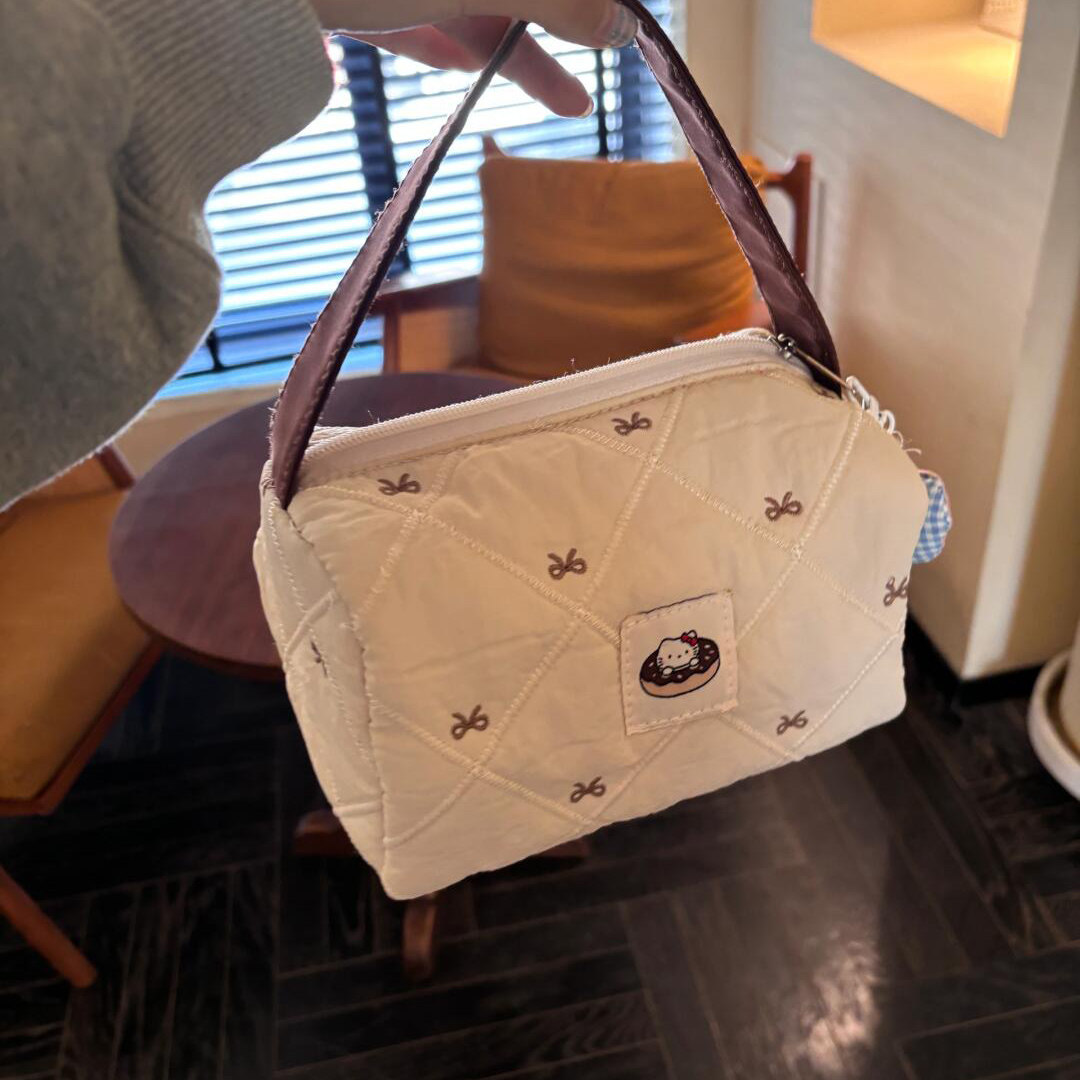 甜甜圈猫咪手拿包新款外出便携手提化妆包小拎包洗漱化妆刷收纳袋,淘宝优惠券,粉丝福利购,淘宝优惠卷