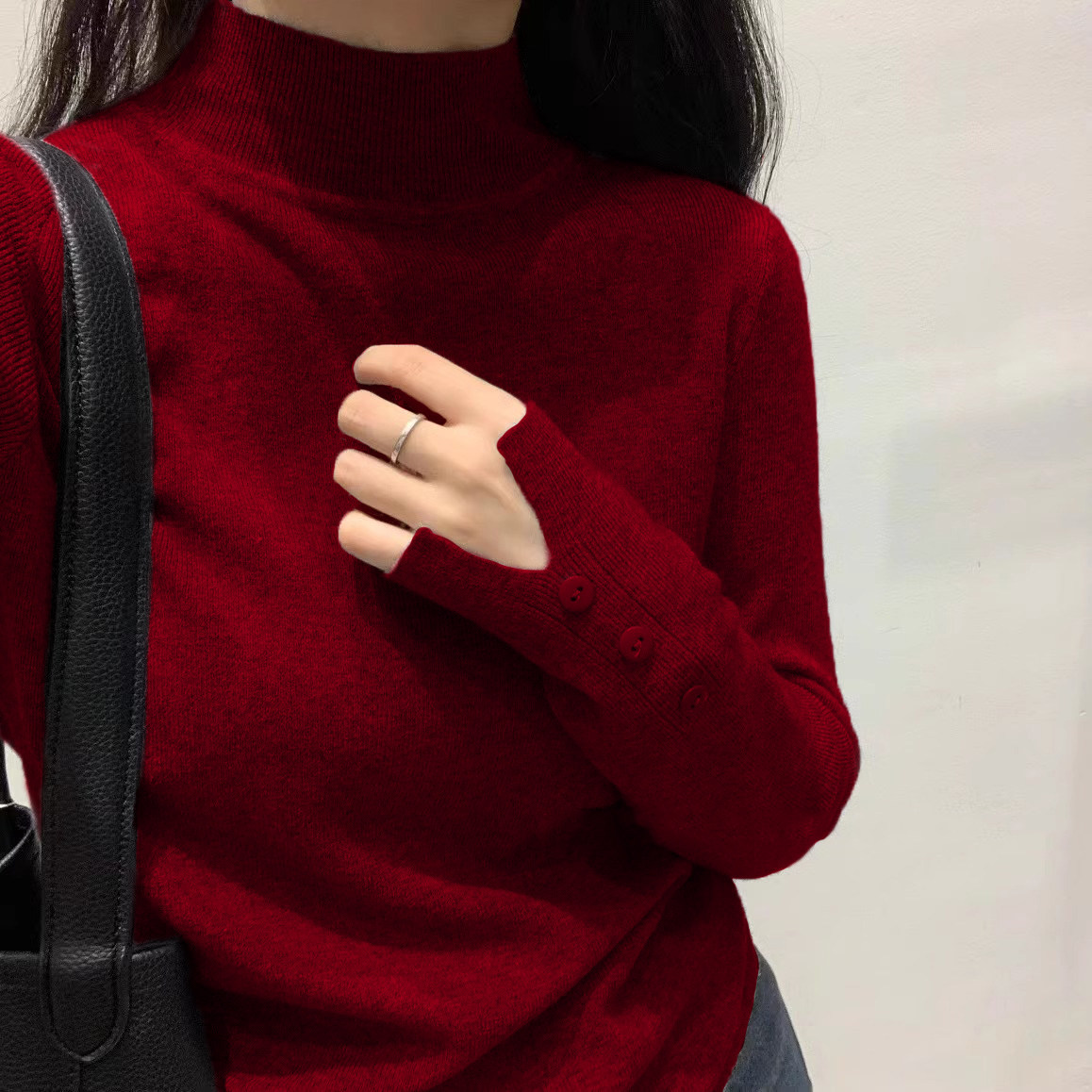 新年红色半高领针织衫女2025秋冬毛衣新年战袍打底衫内搭修身上衣,淘宝优惠券,粉丝福利购,淘宝优惠卷