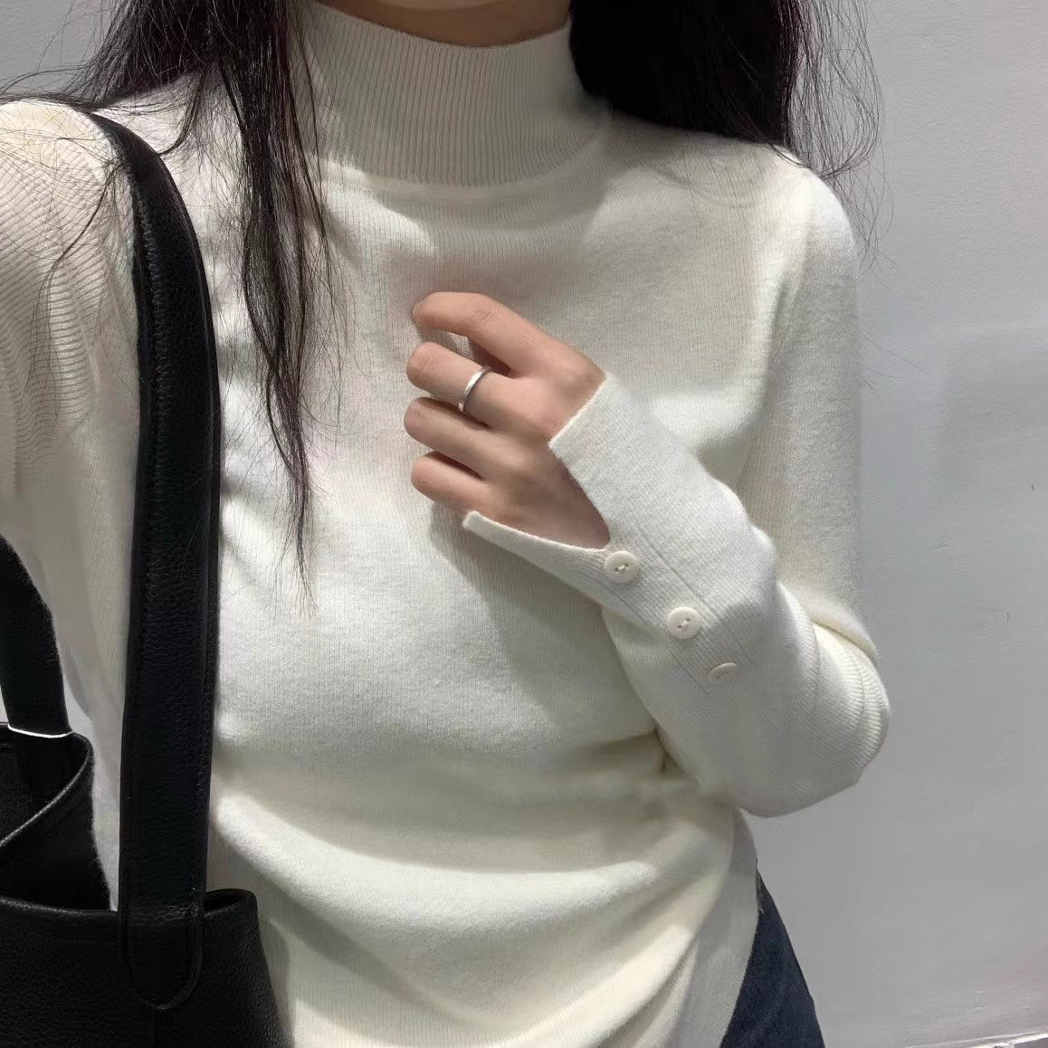 新年红色半高领针织衫女2025秋冬毛衣新年战袍打底衫内搭修身上衣,淘宝优惠券,粉丝福利购,淘宝优惠卷