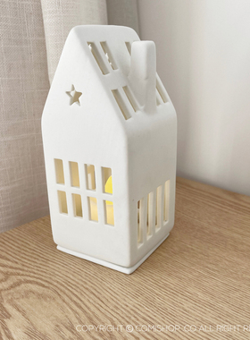 北欧同步发售陶瓷小房子蜡烛灯