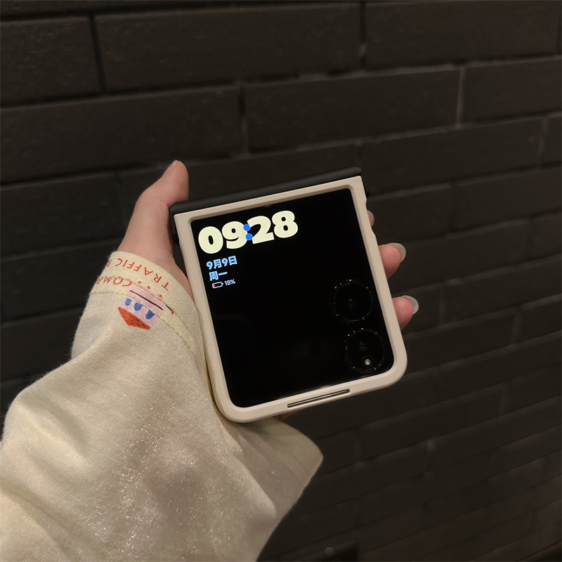 黑拼白M记适用小米mix2手机壳三星Zflip7华为Pocket折叠荣耀OPPO FindN3摩托罗拉razr60手链puraXflip保护套5 - 图3