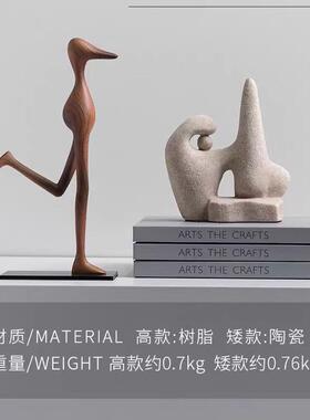 热销抽象现代birdman摆件样板间家居客厅橱窗电视柜创意软装批发