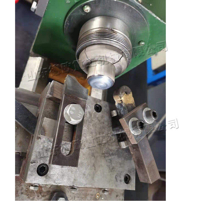 热销三圆头夹紧钢管封口机螺杆感应定位片式封头机钢管旋压机,淘宝优惠券,粉丝福利购,淘宝优惠卷