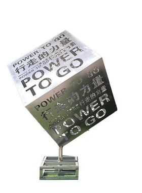 不锈钢不锈钢雕塑正方体发光字母园林景观城市可转动摆件镂空雕塑