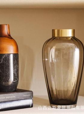 热销西班牙咖色棱镜宽纹铜圈收口玻璃花瓶花器轻奢样板间装饰软装