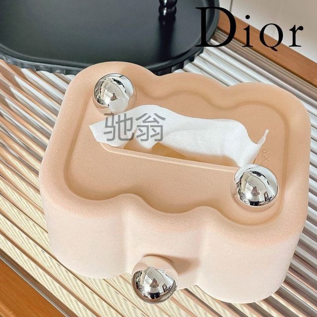 Hot selling gep retro olive green desktop napkin storage ornaments living room premium velvet bedroom tissue box spring