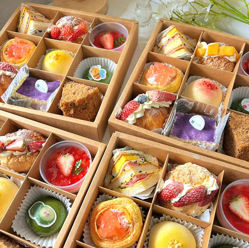 透明九宫格甜品盒子杯子蛋糕盒月饼盒子9宫格烘焙糕点花酥包装盒 - 图1