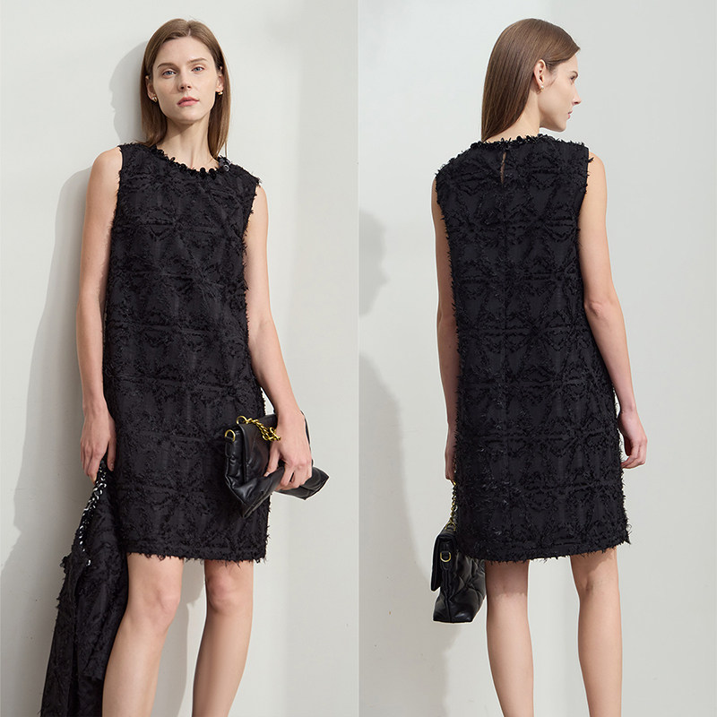 Amii2025夏新款优雅香风珠片织带圆领流苏连衣裙女H型背心裙子