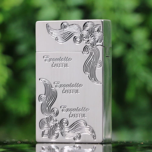 Кубах прохладный полянг звук светлее легче надувное ультраллетное ультра -тщательное подарки с раздвижным колесом зажигалка, чтобы дать своему парню