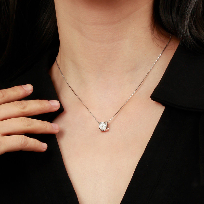 诗美洛女正品莫桑石吊坠纯银项链 诗美洛项链