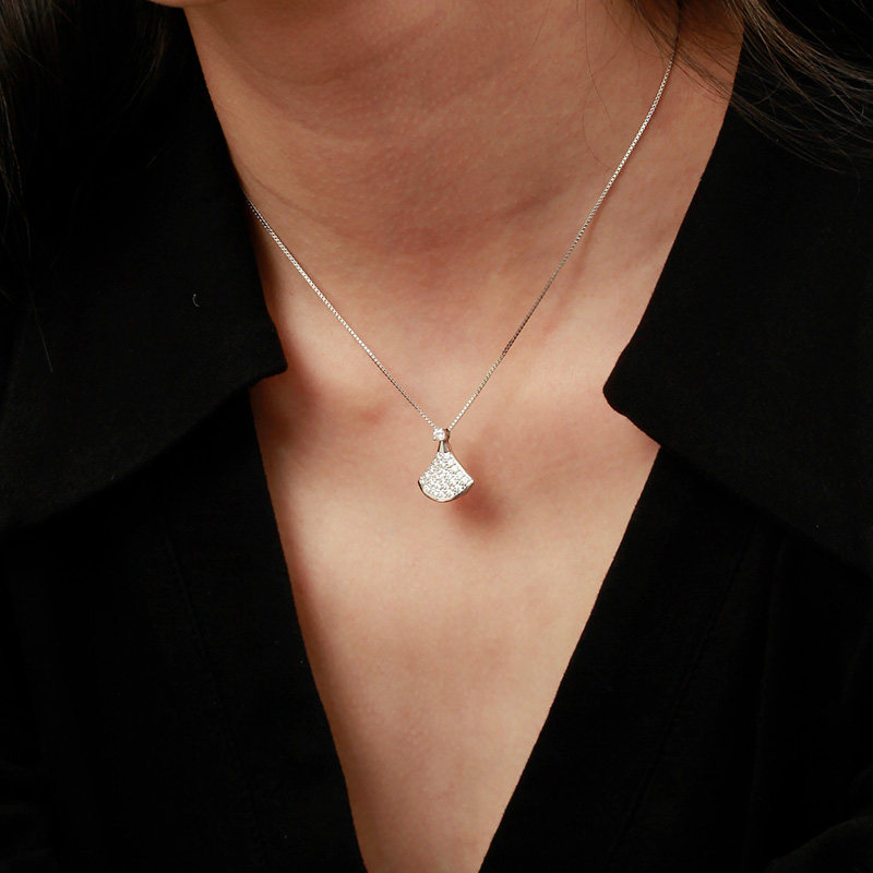 诗美洛正品莫桑石项链女纯银小裙子 诗美洛项链