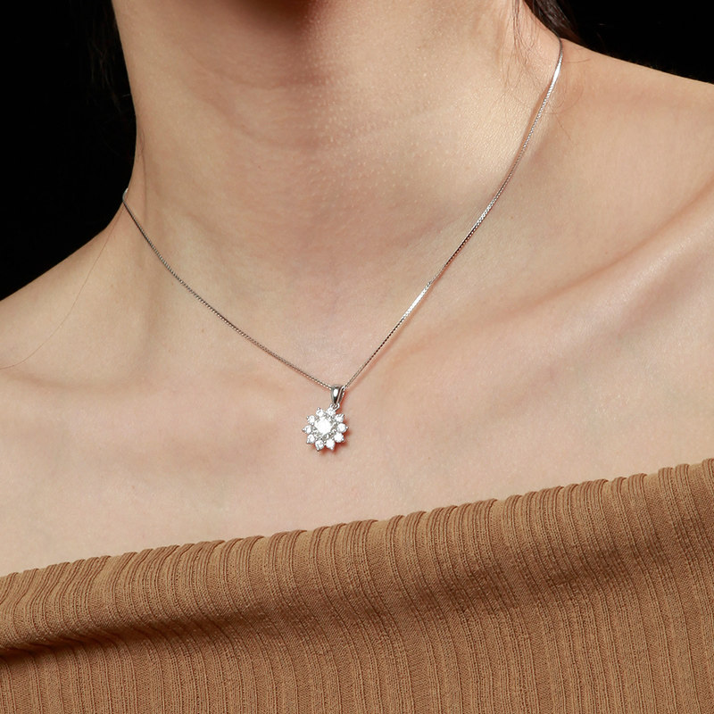 诗美洛纯银正品莫桑石女吊坠毛衣链 诗美洛项链