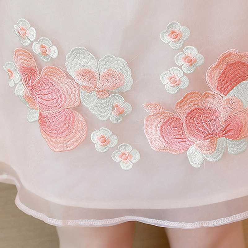 胖mm大码少女装夏新复古绣花连衣裙 媚娇兰大码女装