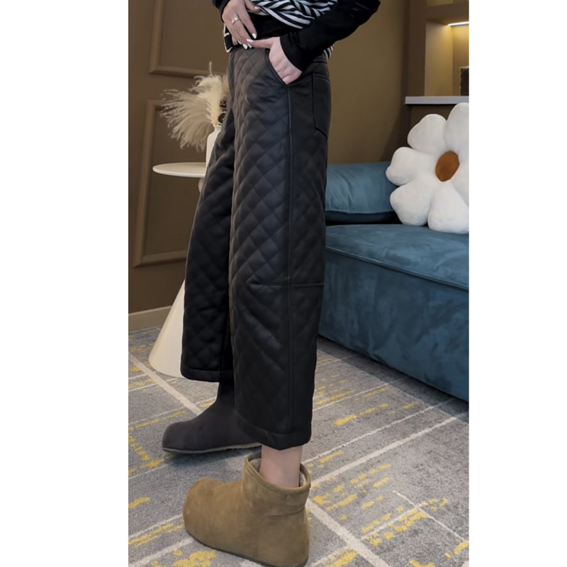欧货秋冬菱格纹PU皮阔腿裤女通勤简约风宽松显瘦百搭九分直筒裤子,淘宝优惠券,粉丝福利购,淘宝优惠卷