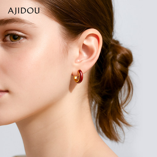 AJIDOU阿吉豆新年红耳环女款中式耳环轻奢气质耳坠扣精致耳圈耳钉 - 图3