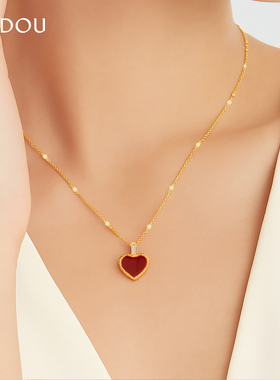 阿吉豆新年红色爱心毛衣链