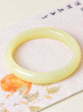 62mm和田玉黄玉手镯女款玉镯