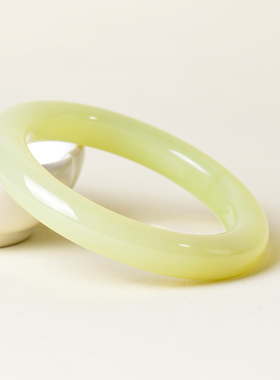 56.8mm和田玉若羌黄玉手镯女款