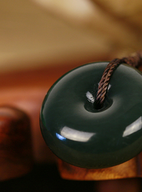 天然平安扣和田玉证书吊坠