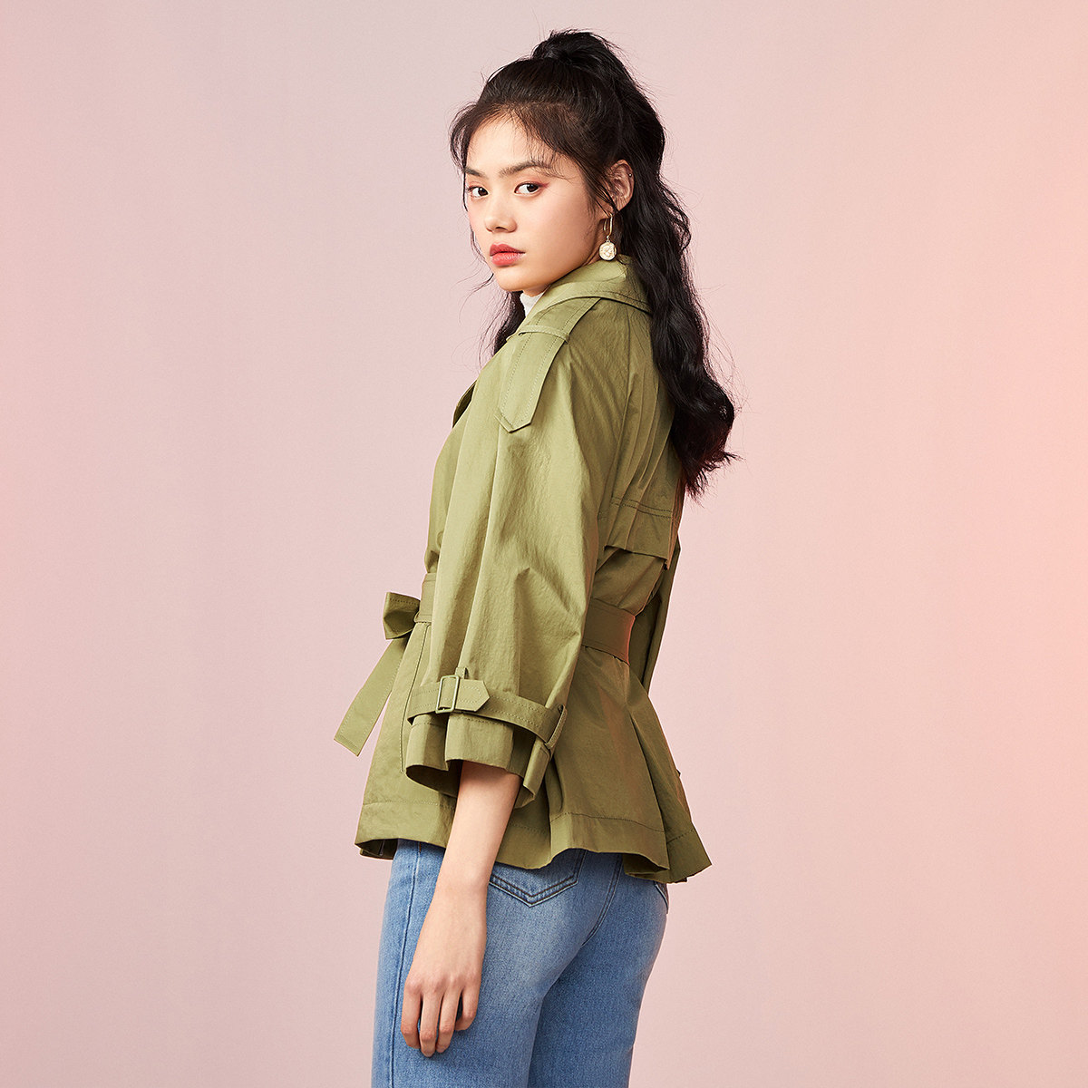 太平鸟短款小矮个子2020春季风衣 太平鸟广仁风衣