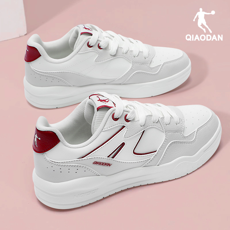 乔丹板鞋女鞋2025冬季新款厚底小白鞋女轻便休闲鞋学生软底运动鞋 - 图2