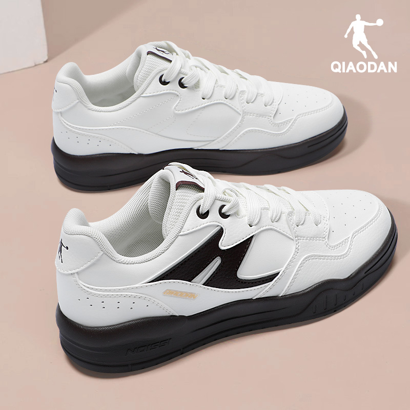 乔丹板鞋女鞋2025冬季新款厚底小白鞋女轻便休闲鞋学生软底运动鞋 - 图3