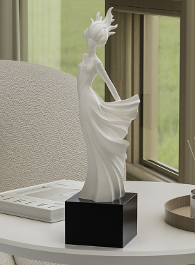 高级感艺术人物摆件软装