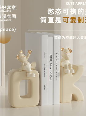 奶油风客厅电视柜酒柜装饰品摆件