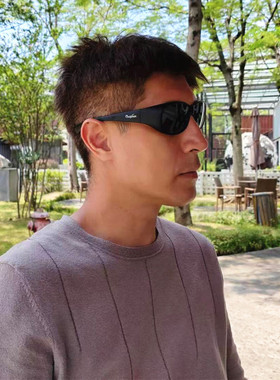 亲子太阳镜大中小款墨镜偏光钓鱼镜儿童户外防尘眼镜高清护目镜