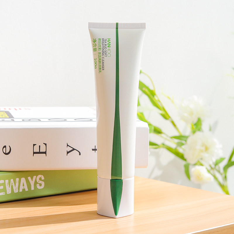 韩后深层清洁毛孔泡沫茶蕊洗面奶 韩后贝臣洁面