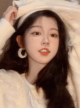 秋冬新款毛绒C型白色毛耳钉女小众设计感气质甜美大圆圈百搭耳饰