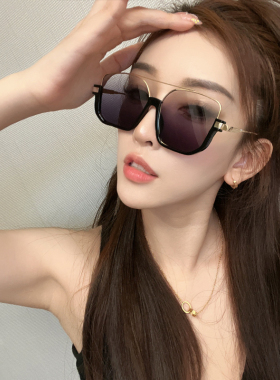 墨镜女夏显脸小太阳镜2022年新款防紫外线舒适复古黑框茶色眼镜潮