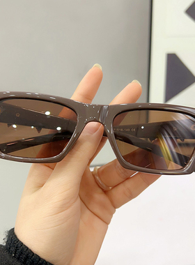 复古墨镜韩版潮ins网红高级感拍照凹造型防紫外线太阳眼镜蝴蝶结