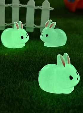 树脂+吸光荧光粉玩偶微景观装扮