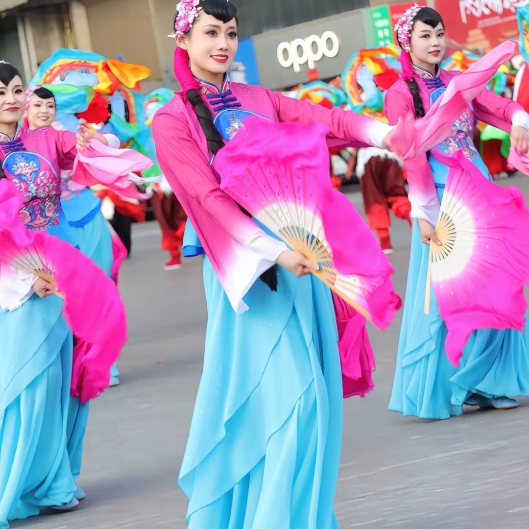 陕北绥德秧歌展演服装2025新款男女扇子舞花伞表演服舞台演出服装 - 图0