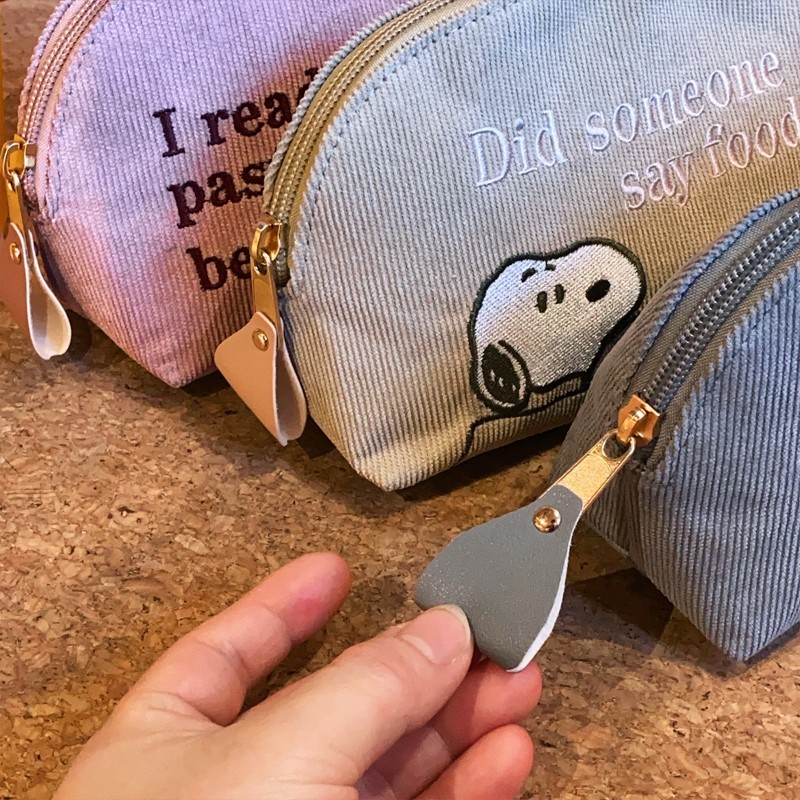 日系卡套狗狗灯芯绒可爱刺绣手拿包化妆零钱包杂物包拉链包内小包,淘宝优惠券,粉丝福利购,淘宝优惠卷