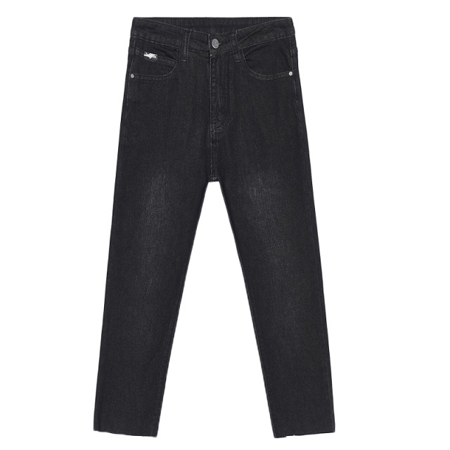 ໂສ້ງຂາສັ້ນສັ້ນກະທັດຮັດ denim ບວກກັບລະດູຮ້ອນບາງໆ