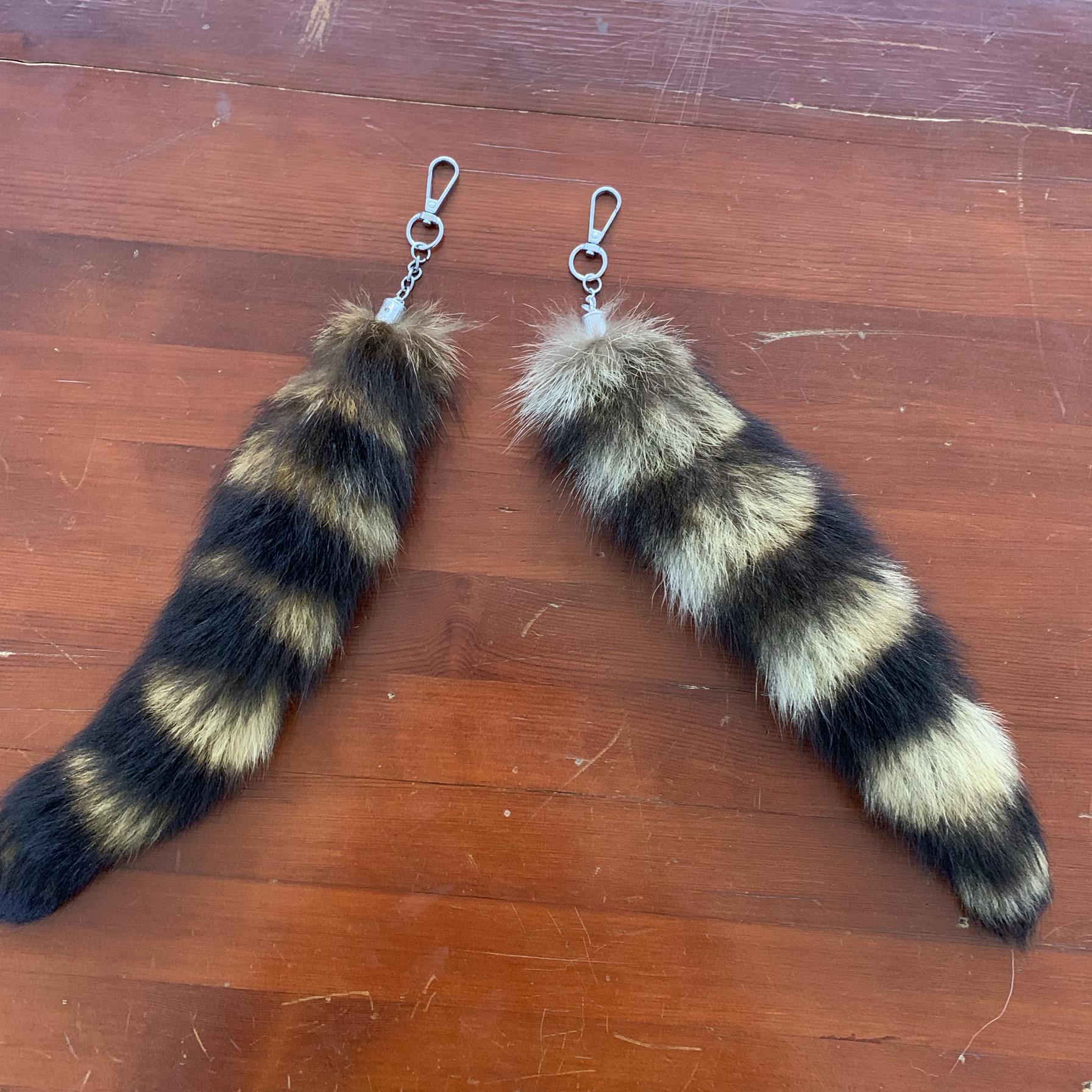 个性简约北美小浣熊尾巴挂件饰品汽车钥匙扣吊坠毛绒包包真毛挂饰 - 图3