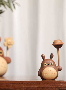 解压龙猫摆件实木雕刻拼接礼物