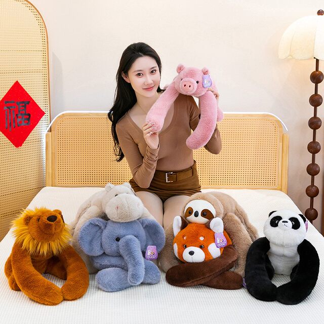 ຫມູສີບົວງາມ plush toy panda