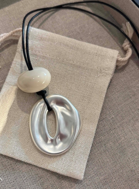 XSquare秋冬松弛感毛衣链平安扣设计感不规则哑光抽拉式小众独特