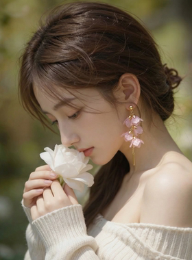 高级感粉色网纱流苏花朵耳环