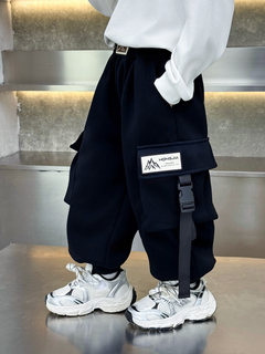 Boys overalls autumn and winter 2026 new handsome winter velvet pants children's all-in-one velvet casual trousers trend