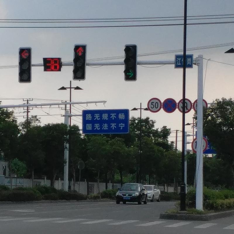 Beijing traffic monitoring pole hot-dip galvanized vertical pole supporting embedded parts electronic police surveillance octagonal pole factory direct sales