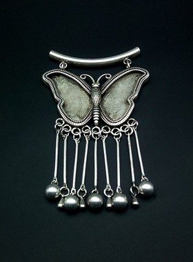 diy贵州民族风底托老绣蝴蝶苗银