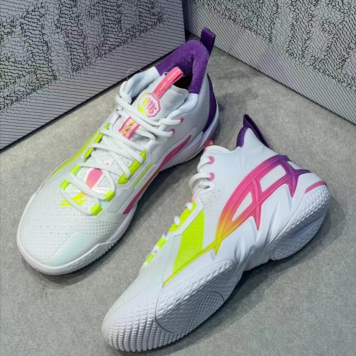 李宁反伍4减震回弹防滑耐磨稳定透气支撑低帮运动休闲鞋男ABFU015,淘宝优惠券,粉丝福利购,淘宝优惠卷